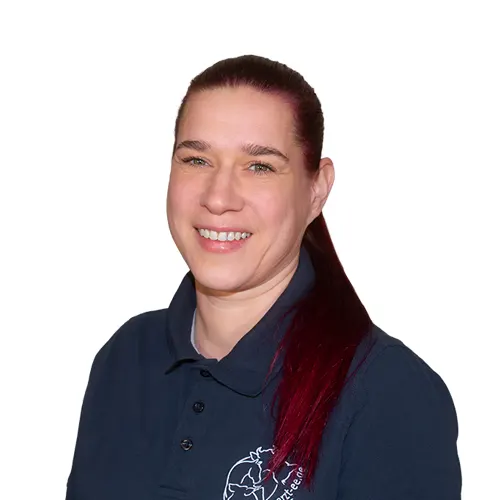 Julia Neumann - Tiermedizinische Fachangestellte Hundefrisörin